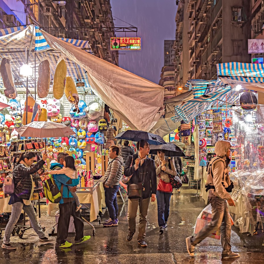 Rainy night at the Ladies Market Hong Kong by johnlsl on Flickr